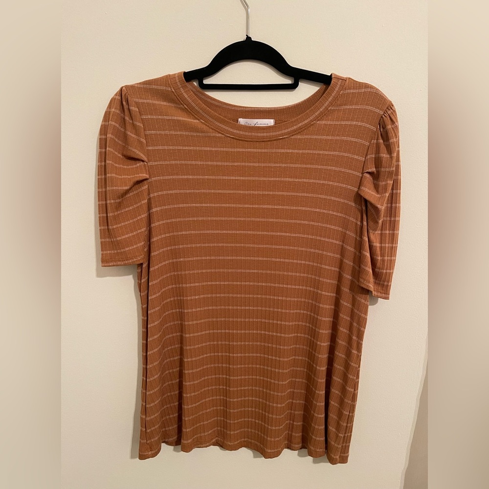 Ces Femme Fitted Top, size L